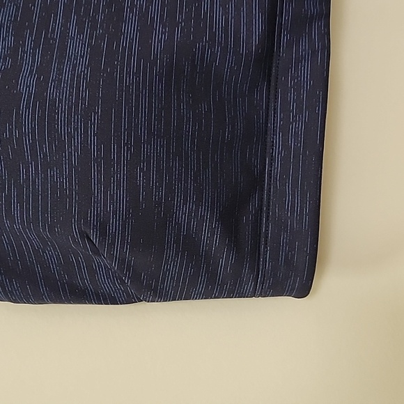 Outdoor Voice TechSweat Crop Top Size Medium - Picture 3 of 13